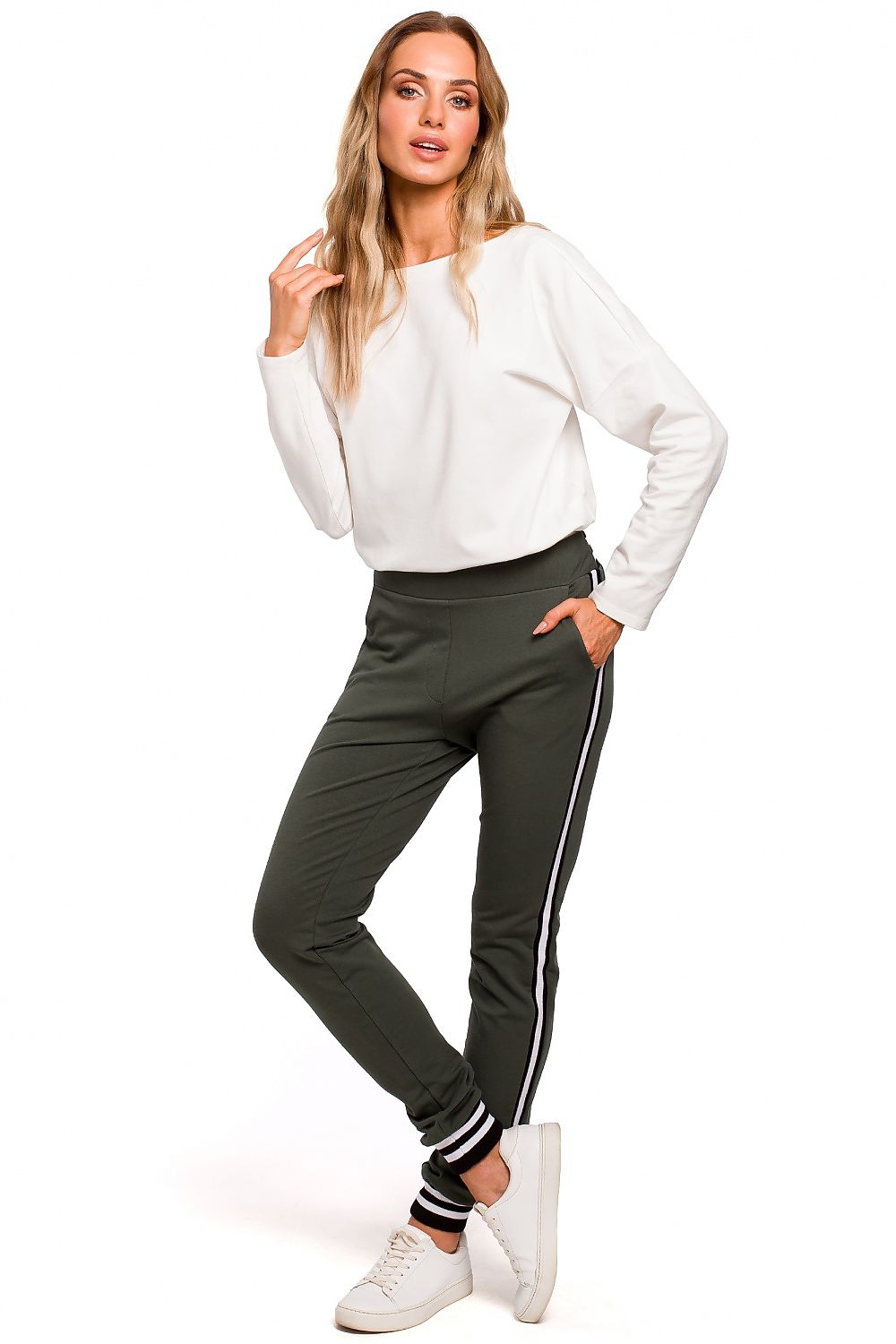 Women trousers model 135474 Moe