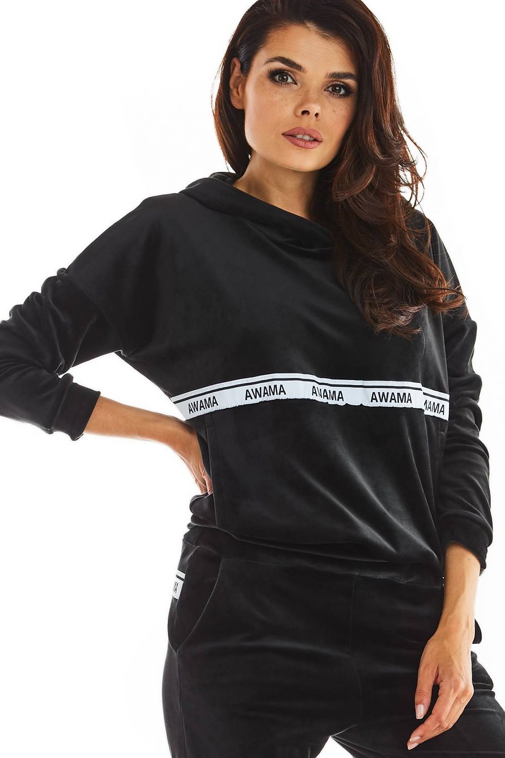 Sweatshirt model 149791 awama - Trendyglobal 