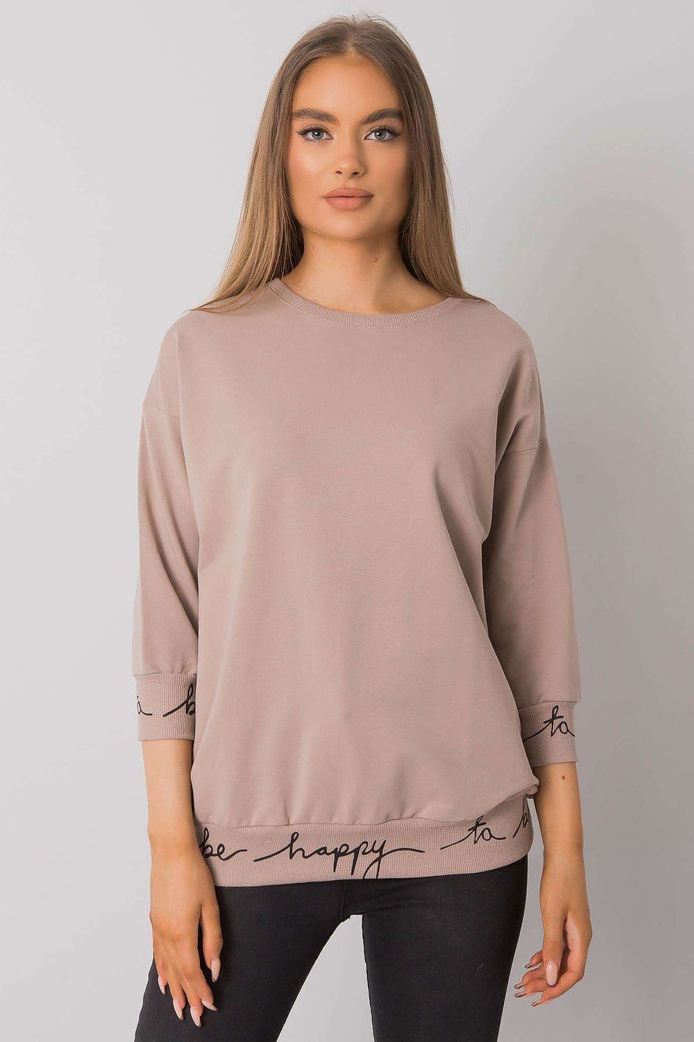 Sweatshirt model 160069 Relevance - Trendyglobal 