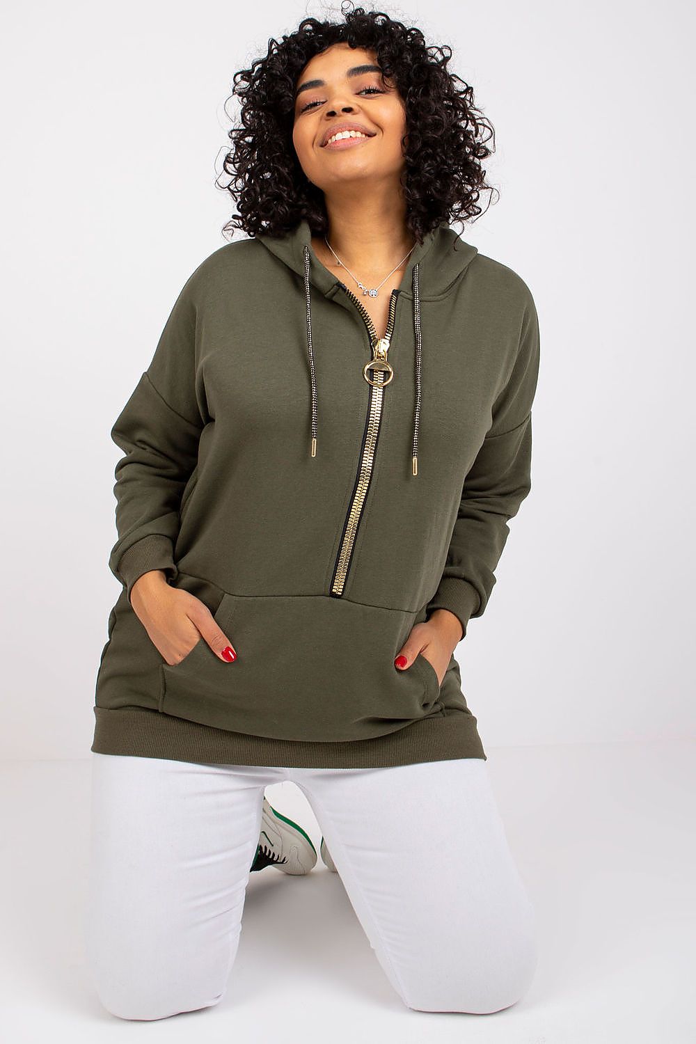 Sweatshirt model 163020 Relevance - Trendyglobal 