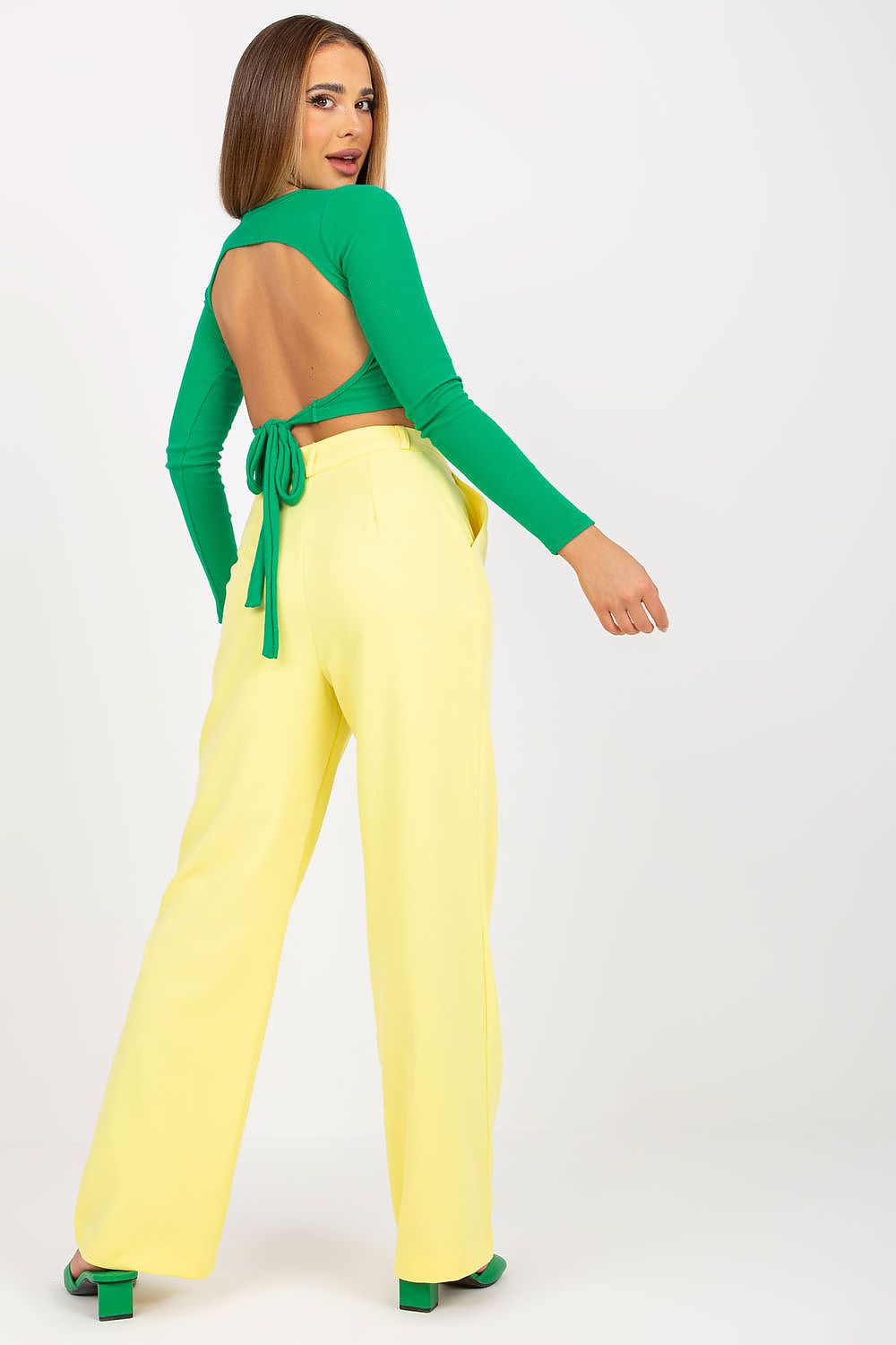 Women trousers model 168195 Rue Paris - Trendyglobal 