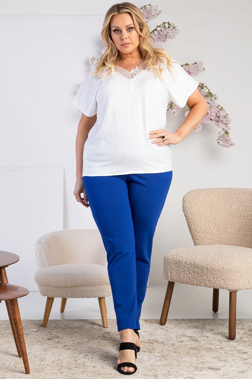 Plus size blouse model 169004 Karko - Trendyglobal 