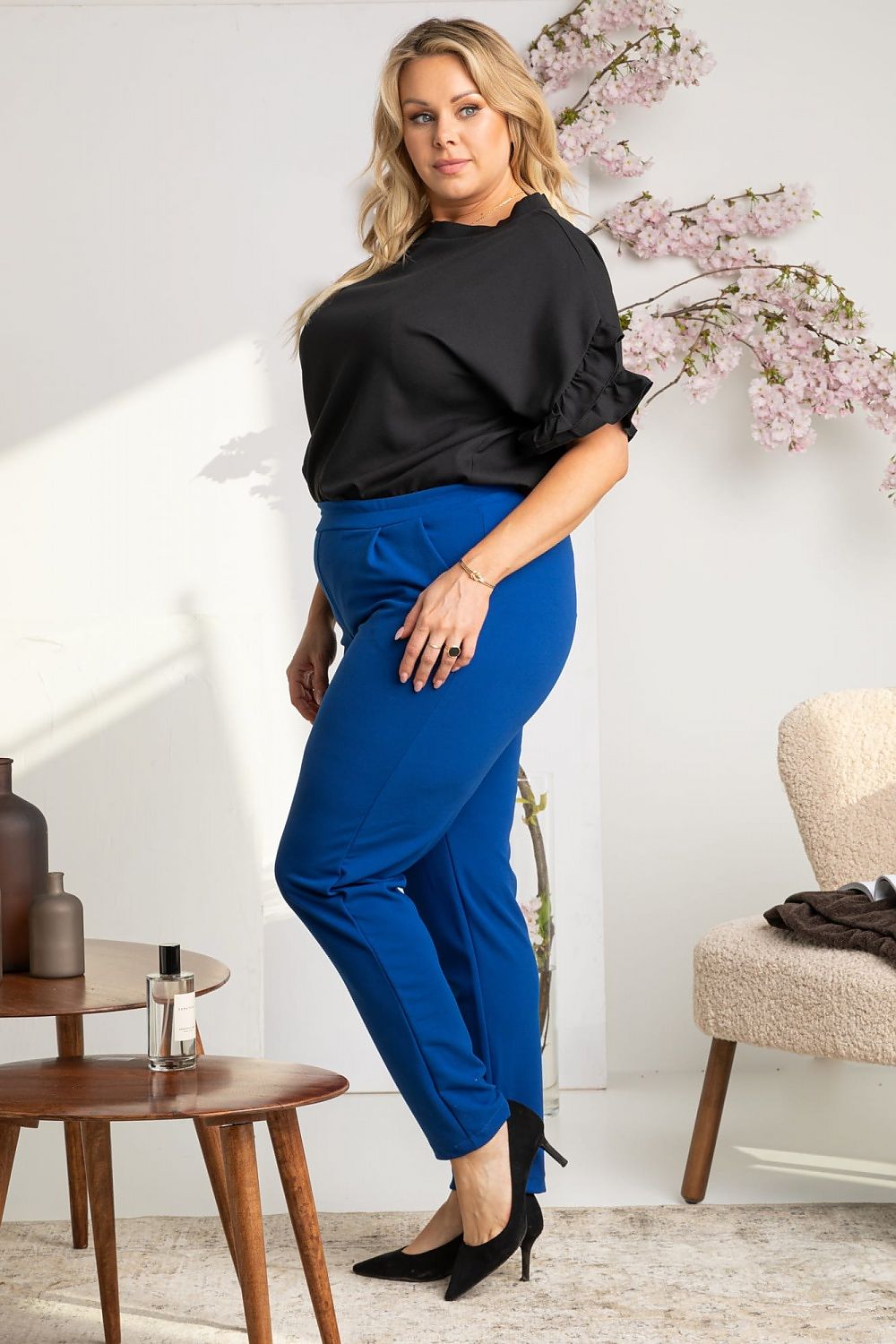 Plus size Trousers model 169232 Karko - Trendyglobal 