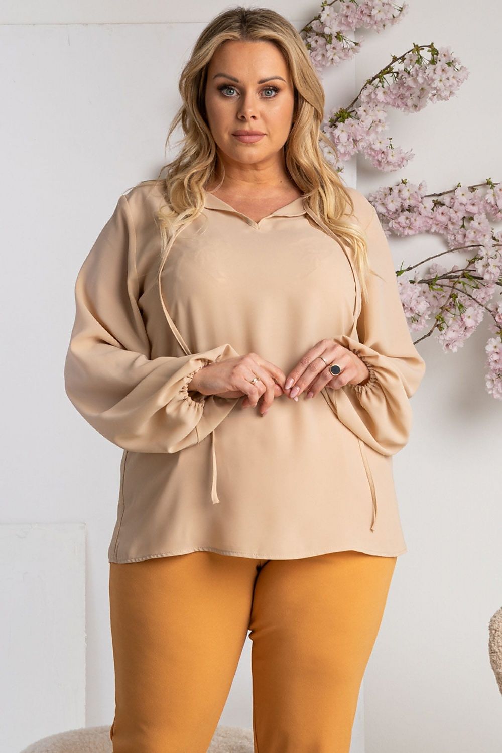 Plus size blouse model 176579 Karko - Trendyglobal 