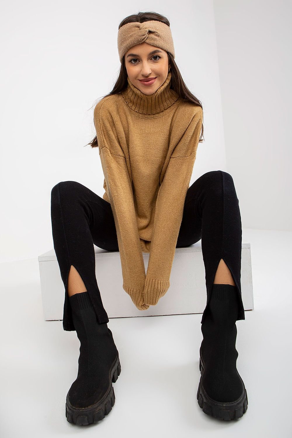 Turtleneck model 171277 Rue Paris - Trendyglobal 