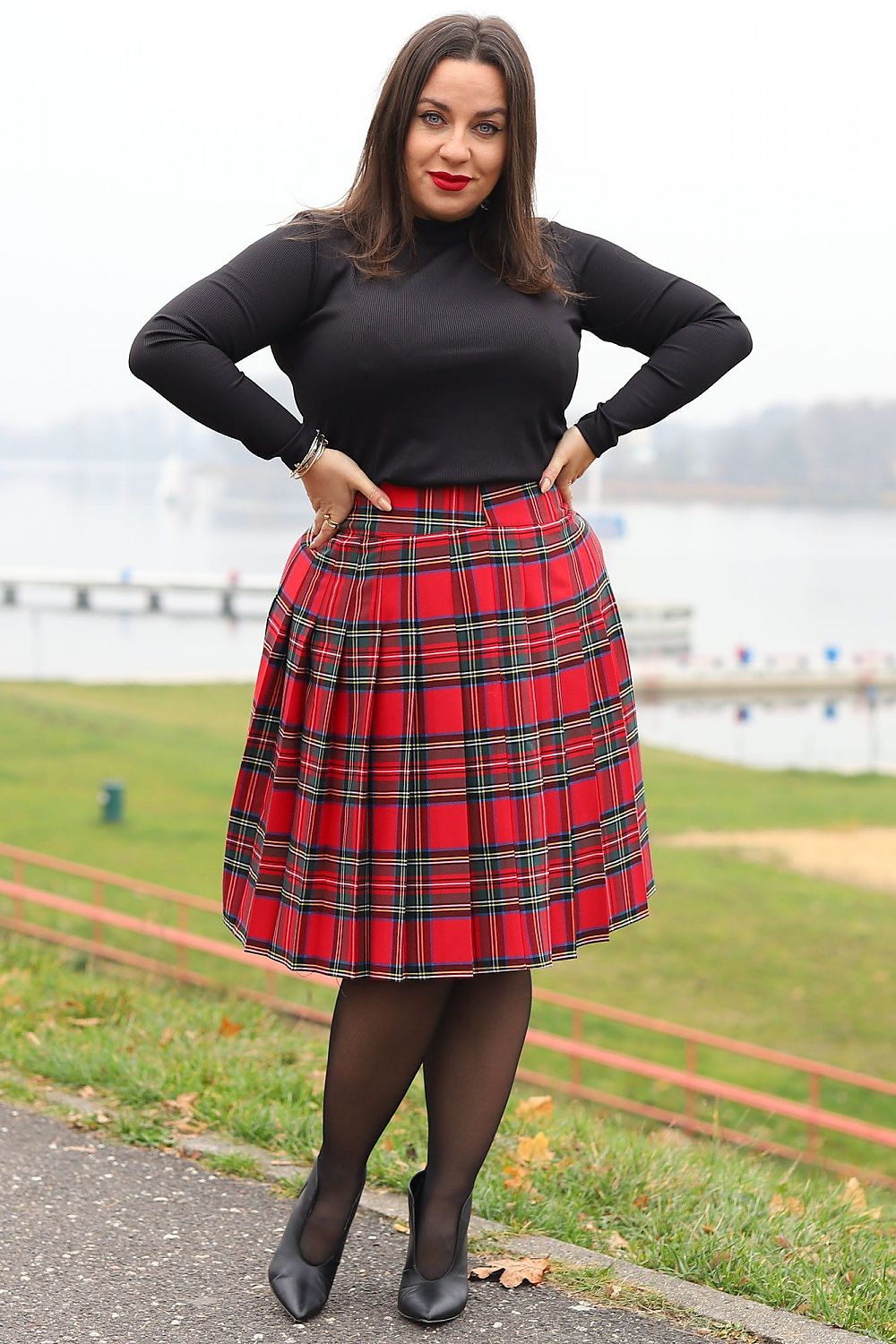 Plus size Skirt model 171498 Karko - Trendyglobal 