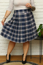 Plus size Skirt model 171498 Karko - Trendyglobal 