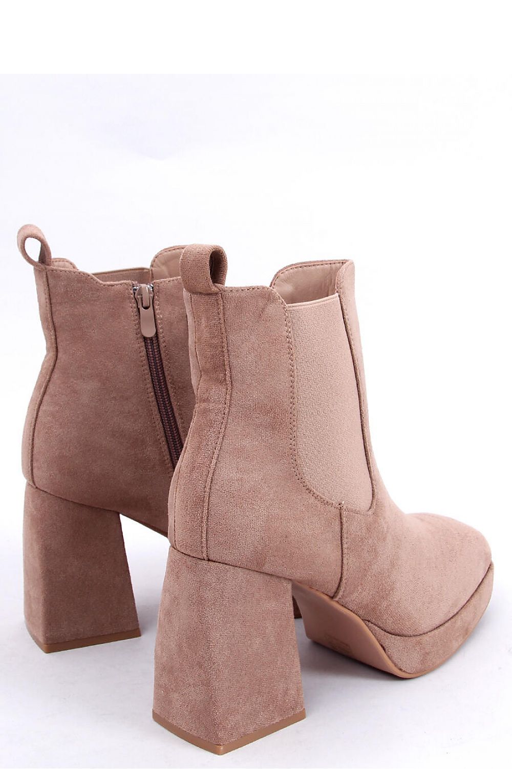 Heel boots model 171647 Inello - Trendyglobal 