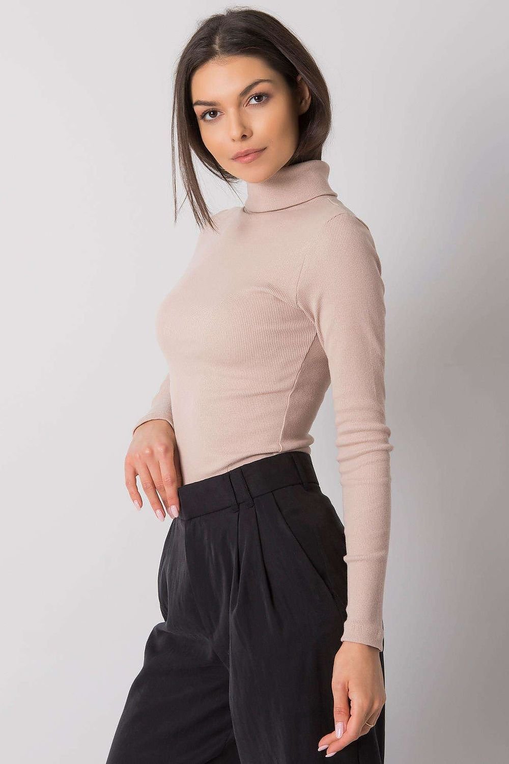 Turtleneck model 175092 Rue Paris - Trendyglobal 