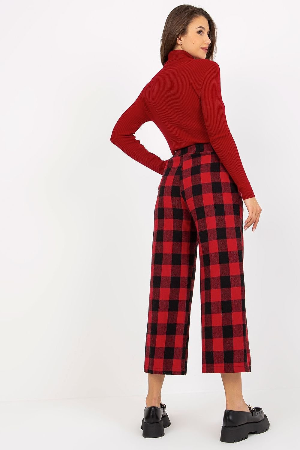 Women trousers model 175003 Lakerta - Trendyglobal 