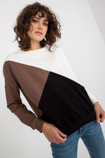 Sweatshirt model 175194 Relevance - Trendyglobal 