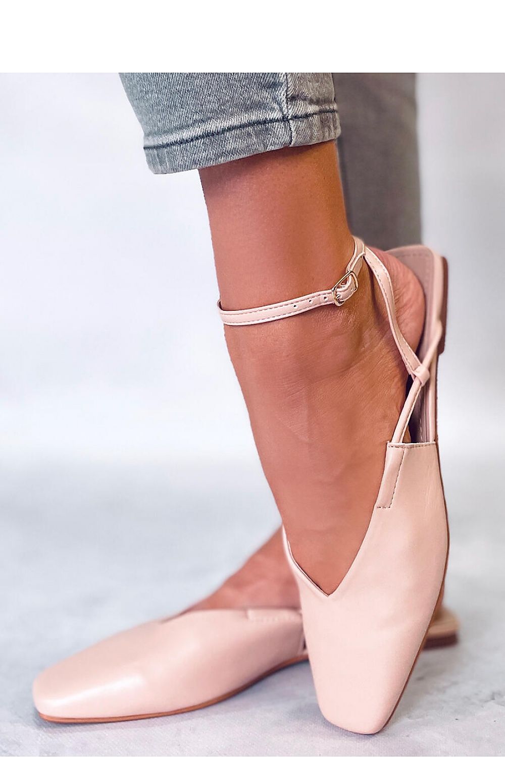 Ballet flats model 176023 Inello - Trendyglobal 