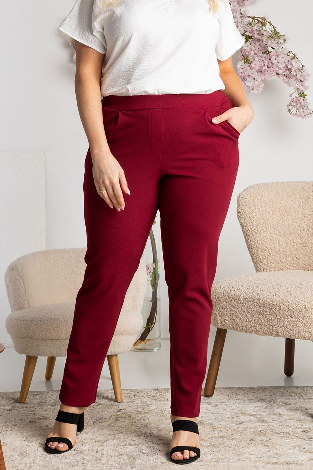 Plus size Trousers model 178541 Karko - Trendyglobal 