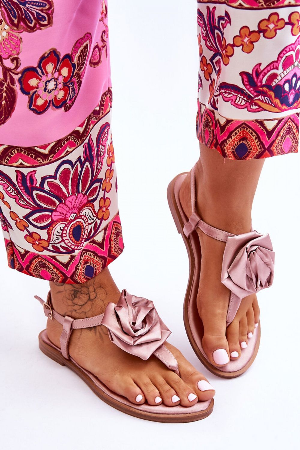 Sandals model 180360 Step in style - Trendyglobal 