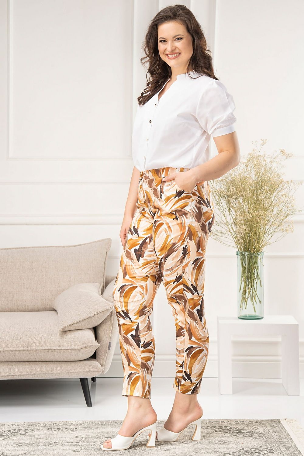 Plus size Trousers model 180474 Karko - Trendyglobal 