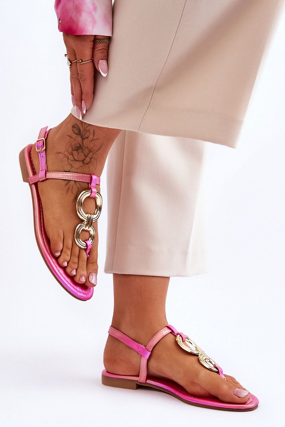 Sandals model 180534 Step in style - Trendyglobal 