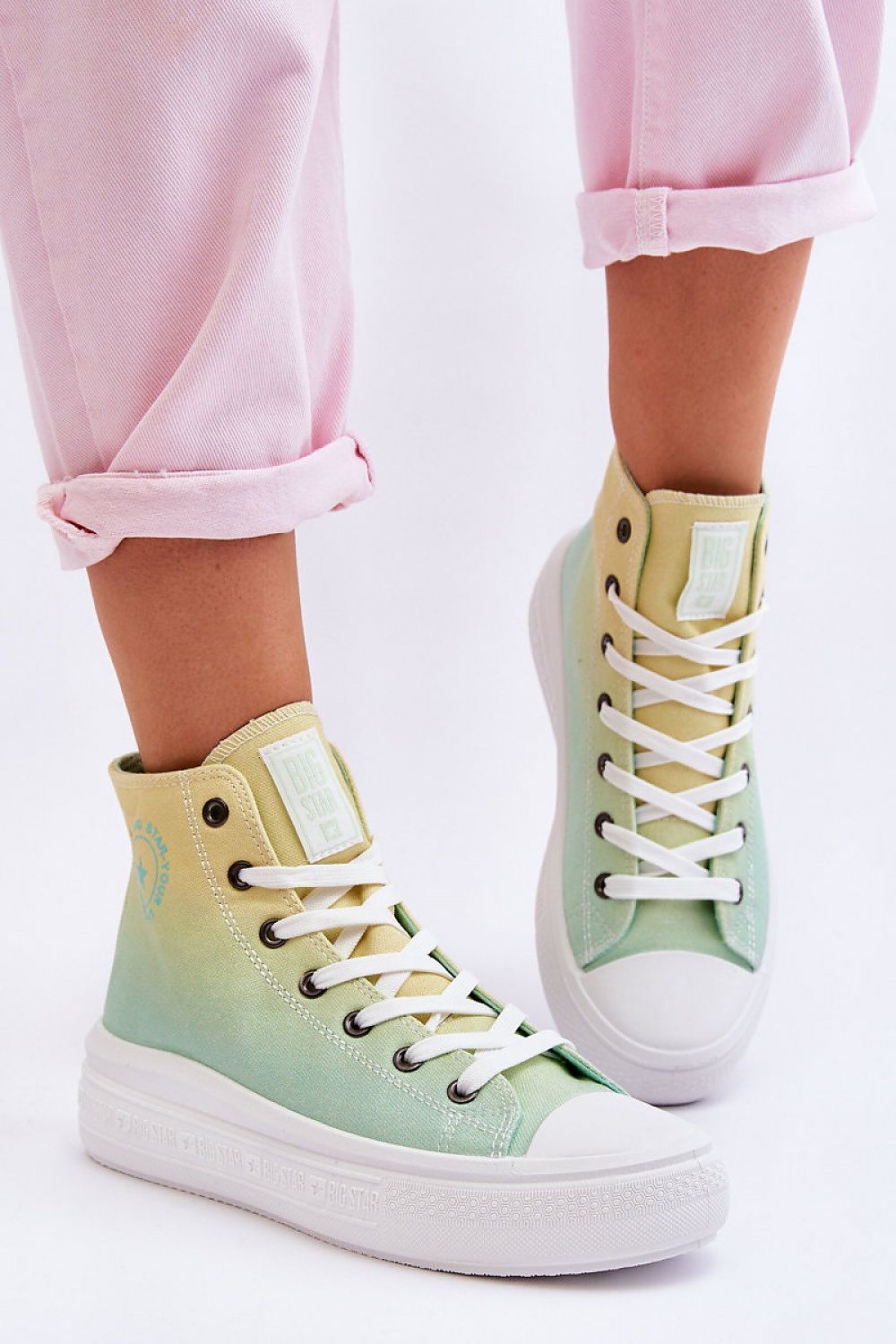 Sneakers model 180652 Step in style - Trendyglobal 