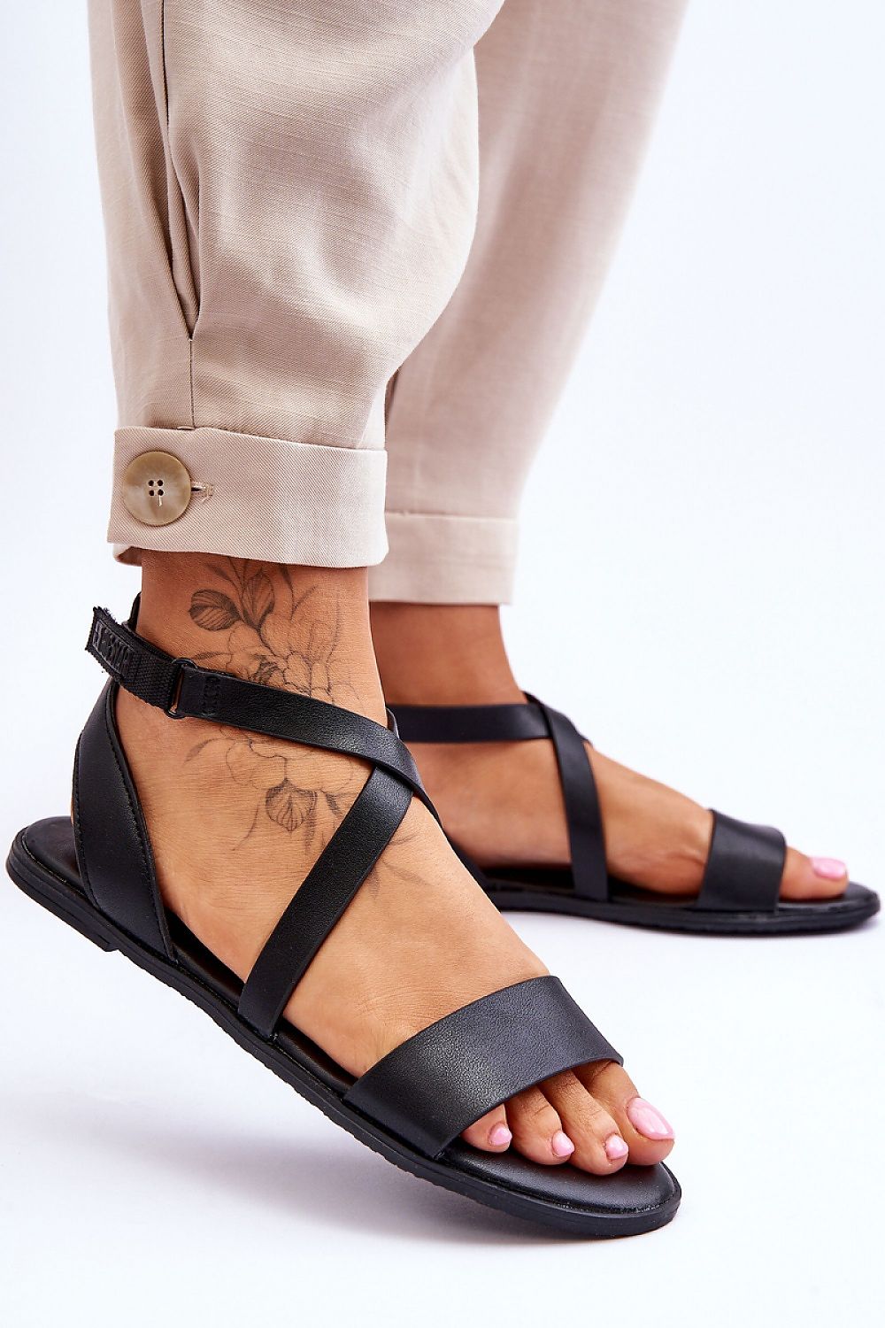 Sandals model 180670 Step in style - Trendyglobal 