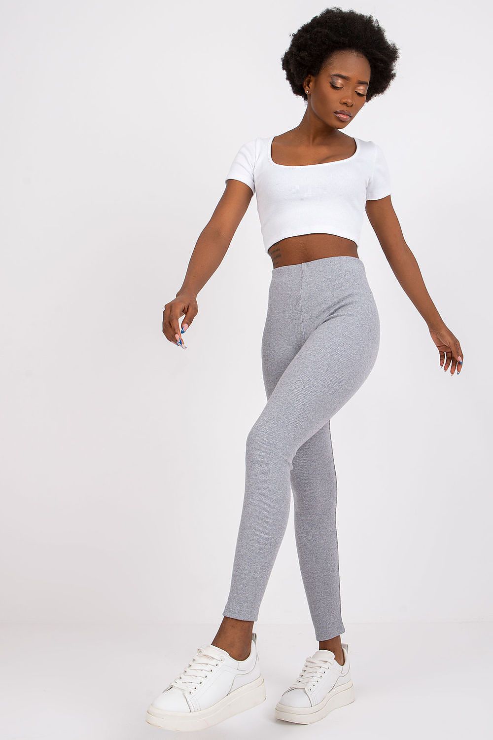 Long leggings model 180889 Rue Paris - Trendyglobal 