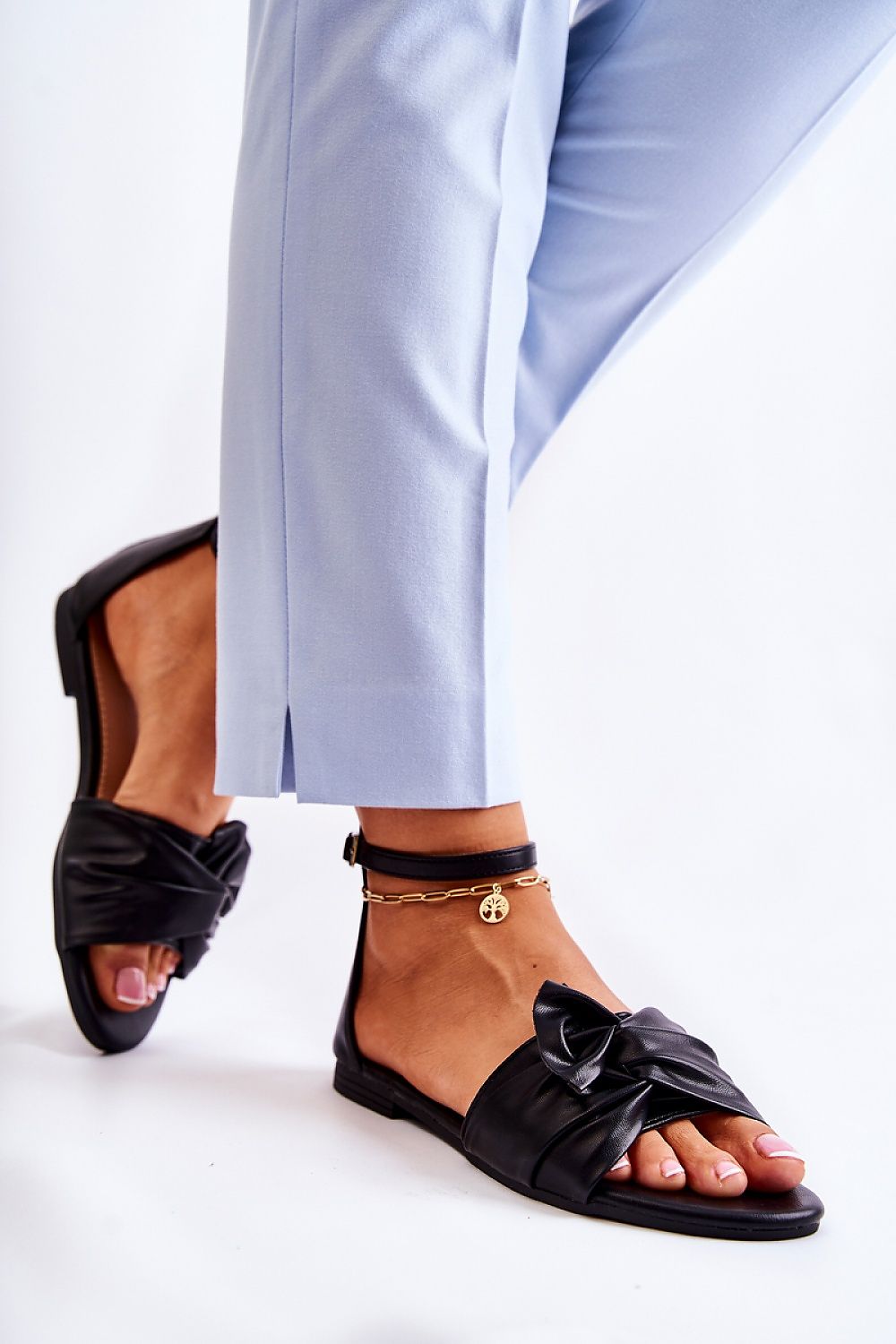 Sandals model 181755 Step in style - Trendyglobal 