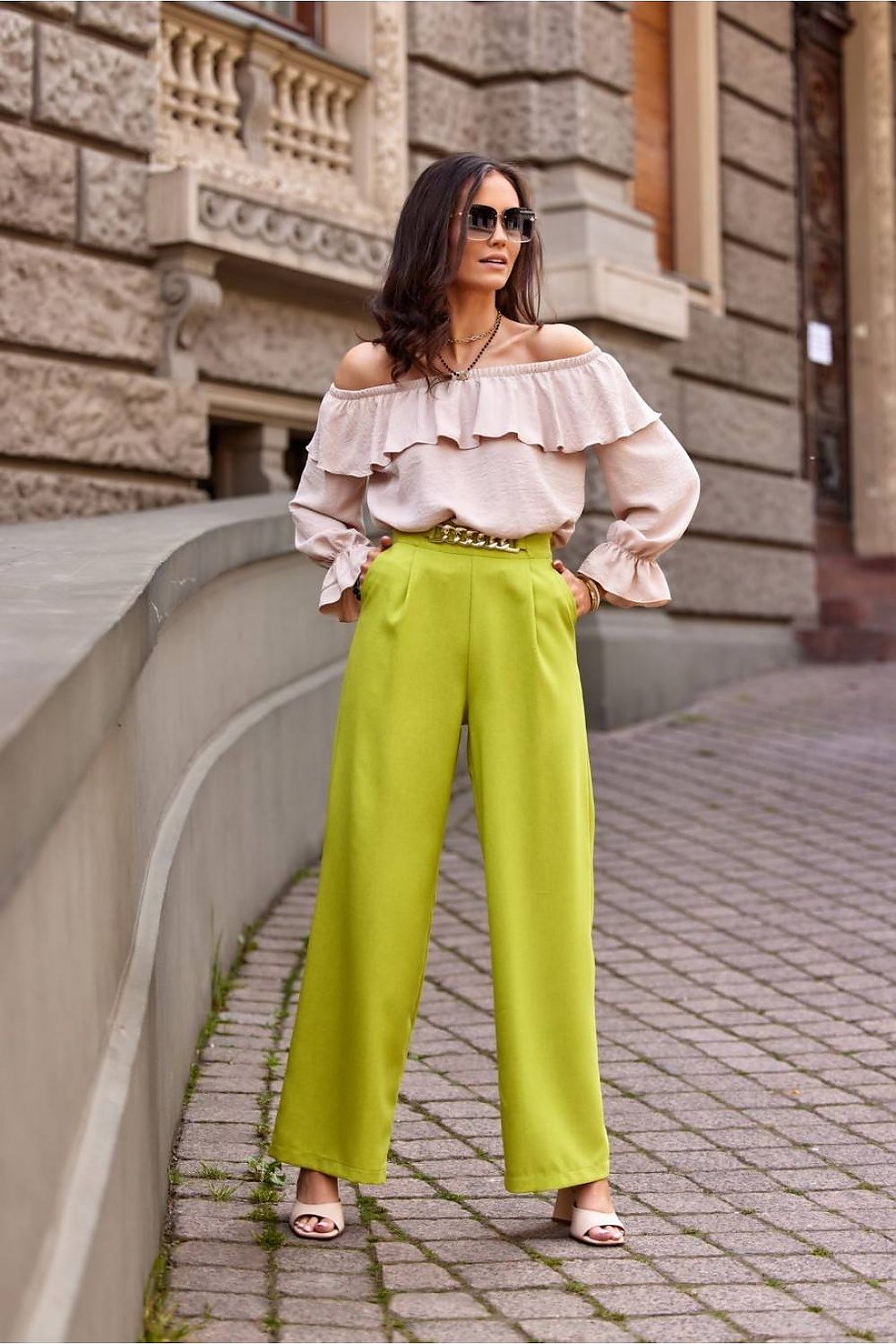 Trousers model 182637 Roco Fashion - Trendyglobal 