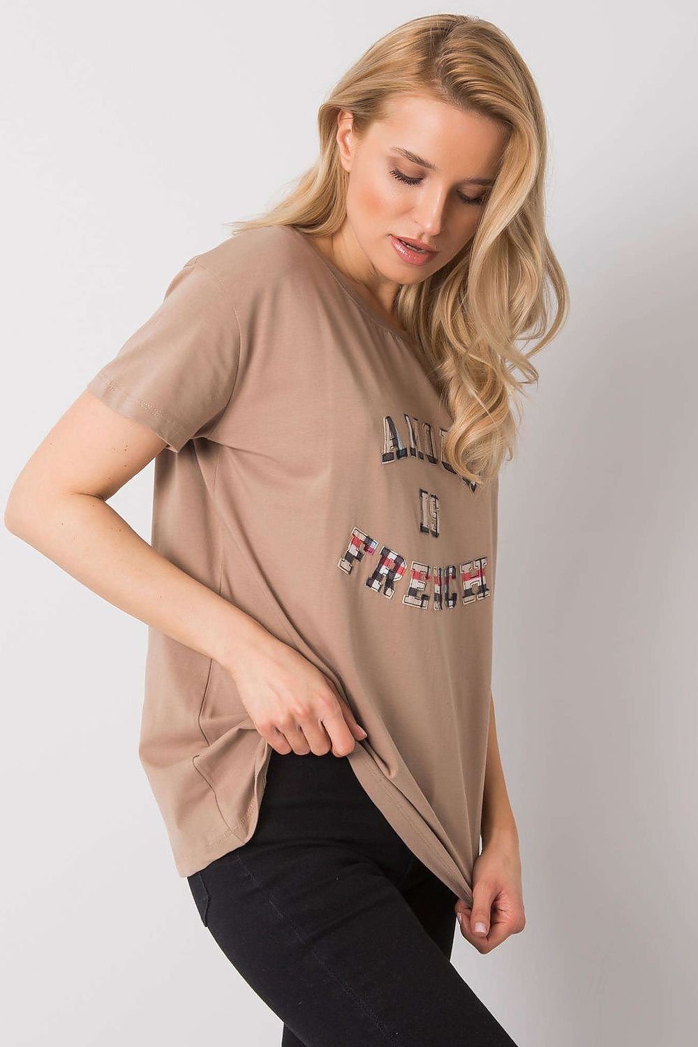 T-shirt model 182813 Fancy - Trendyglobal 