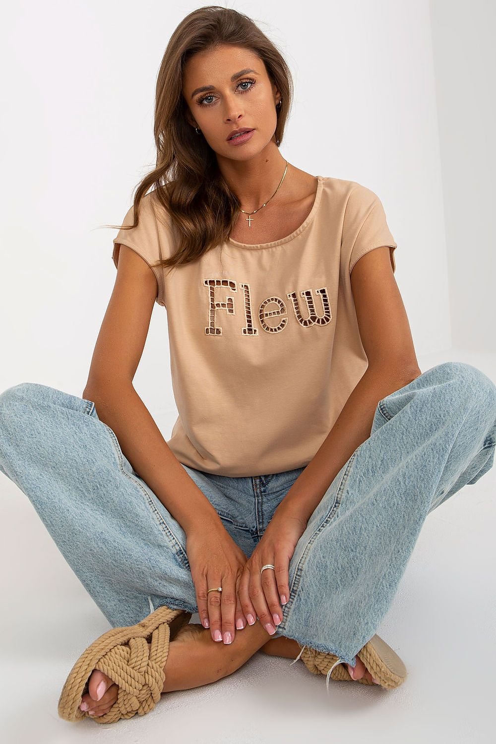 T-shirt model 182818 Fancy - Trendyglobal 