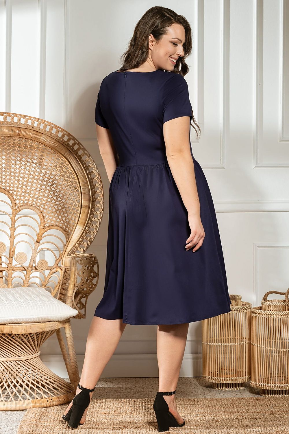 Plus size dress model 183288 Karko - Trendyglobal 