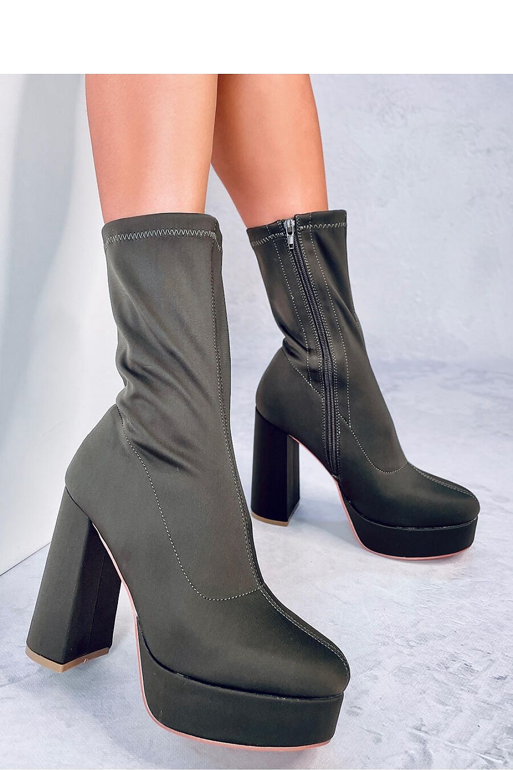 Heel boots model 184335 Inello - Trendyglobal 