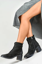 Heel boots model 184635 PRIMO - Trendyglobal 