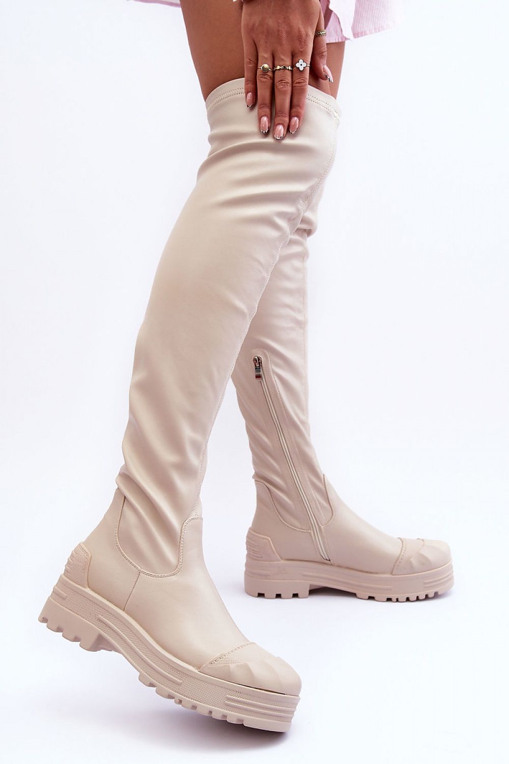 Musketeer boots model 184881 Step in style - Trendyglobal 