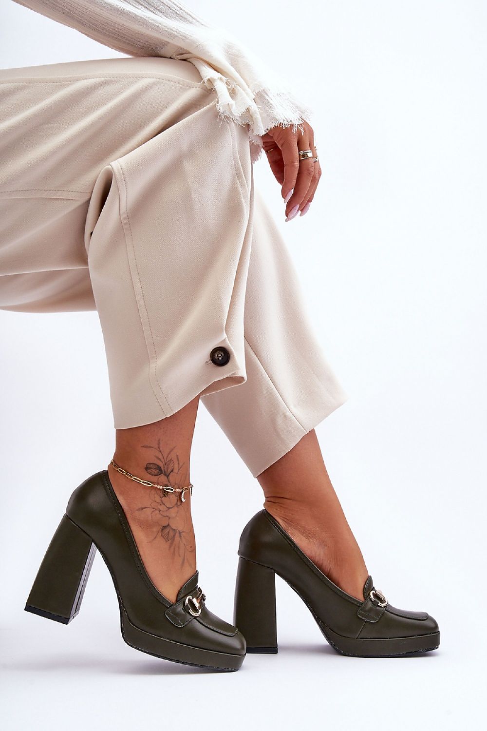 Heel pumps model 185453 Step in style - Trendyglobal 