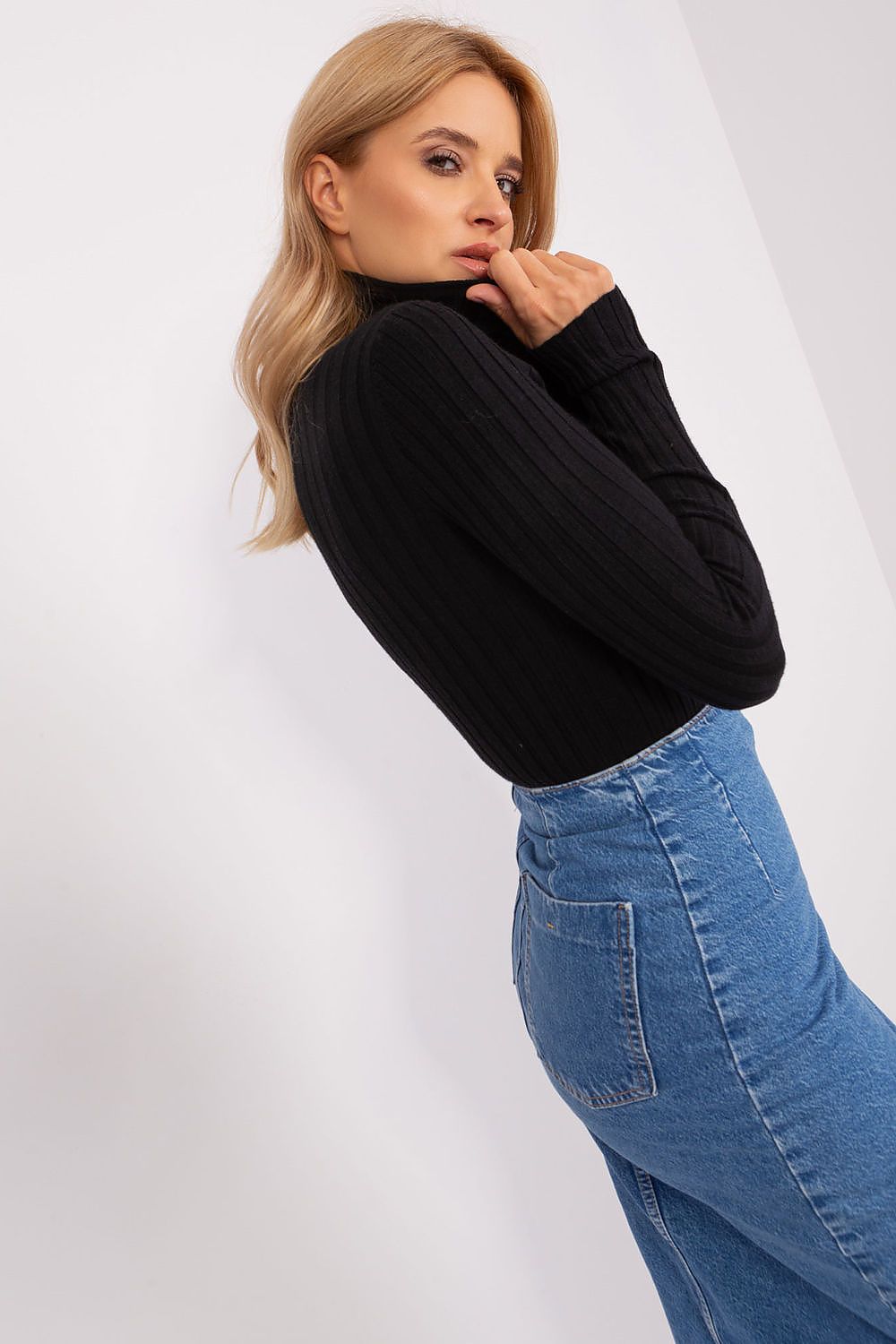 Turtleneck model 185554 Factory Price - Trendyglobal 