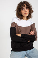 Sweatshirt model 185962 Relevance - Trendyglobal 