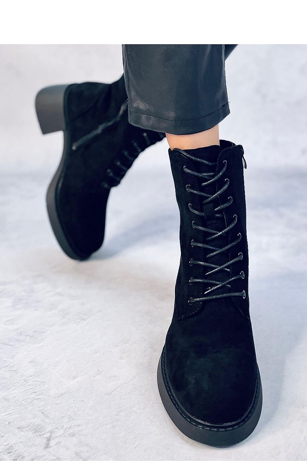 Heel boots model 186253 Inello - Trendyglobal 