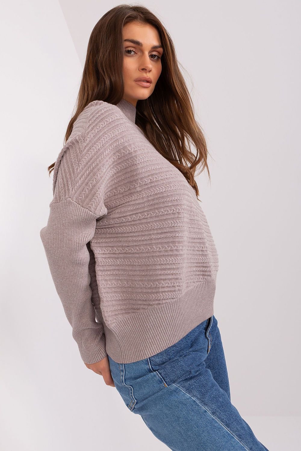 Jumper model 186573 AT - Trendyglobal 