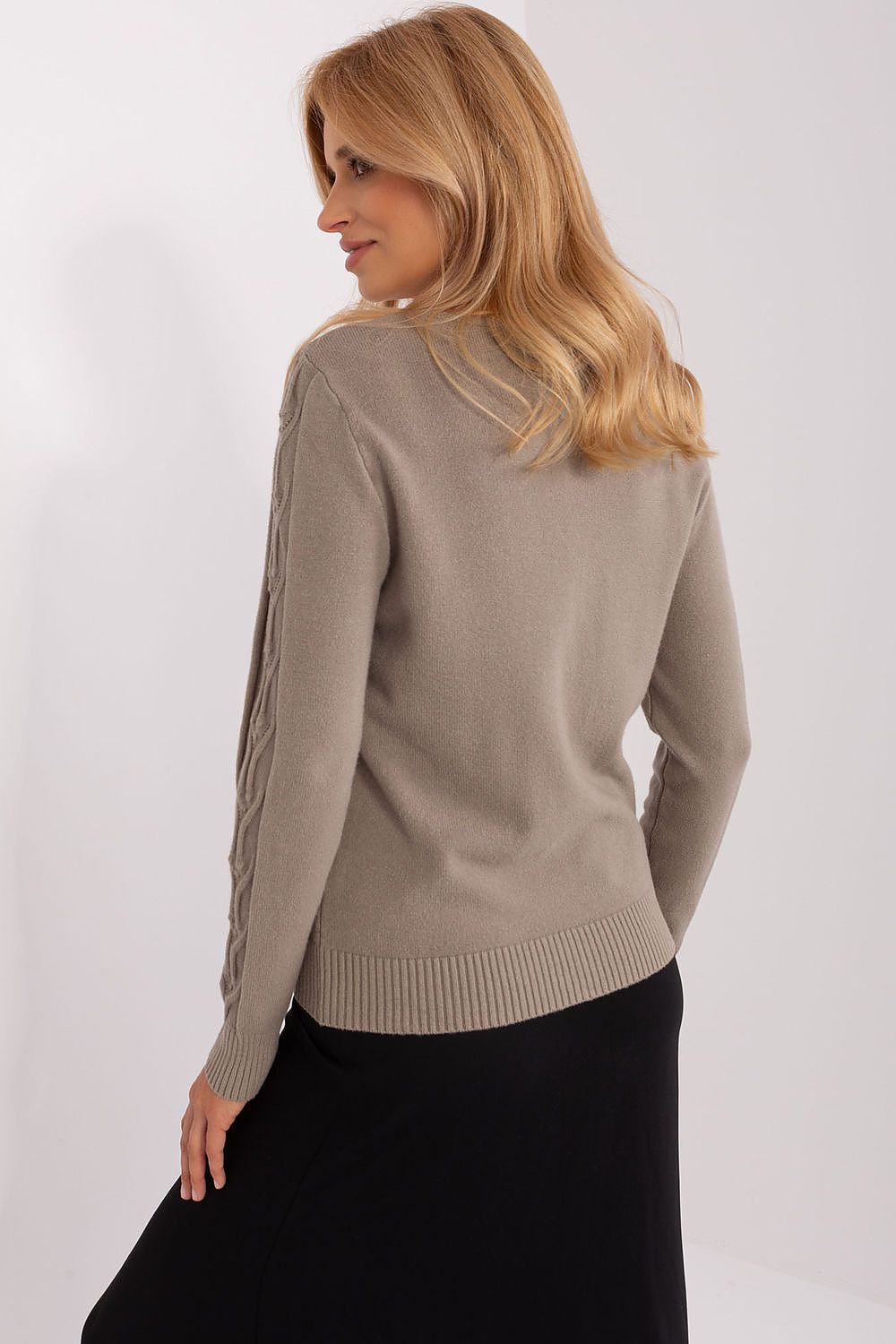 Jumper model 186583 AT - Trendyglobal 