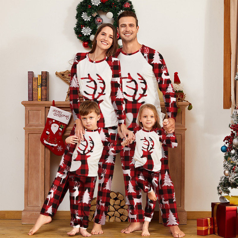 Julepyjamas Foreldre-Barn - Match Hele Familien i Reinsdyrtrykk stil - Trendyglobal 