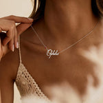 Personalisert Kursiv Navnehalskjede med Fødselsstein