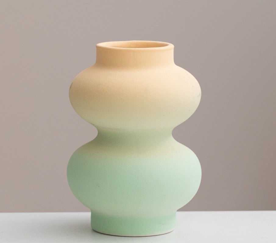 Håndlaget Keramisk Gradient Vase – Dopamine Geometrisk Matte Blomsterpotte - Trendyglobal 