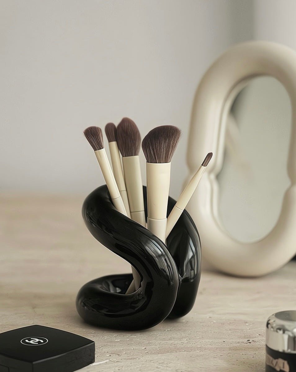 Nordic Style Ceramic Foundation Brushes Holders - Trendyglobal 