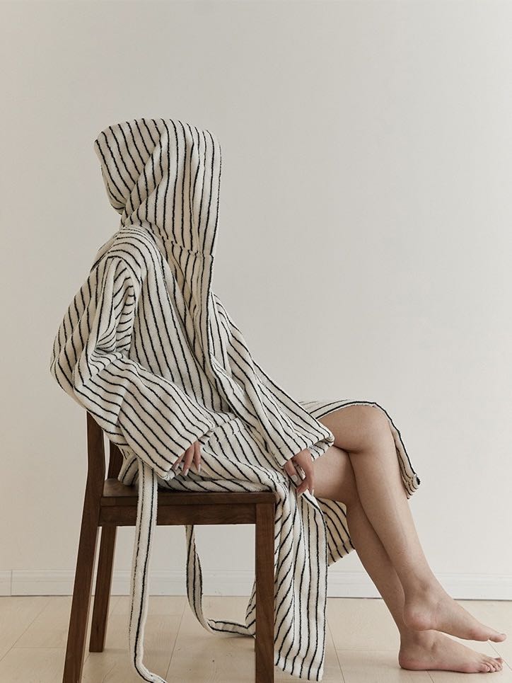 Retro 100% ORGANIC Long-stapled Cotton Hooded Stripe Bath Robe - Trendyglobal 